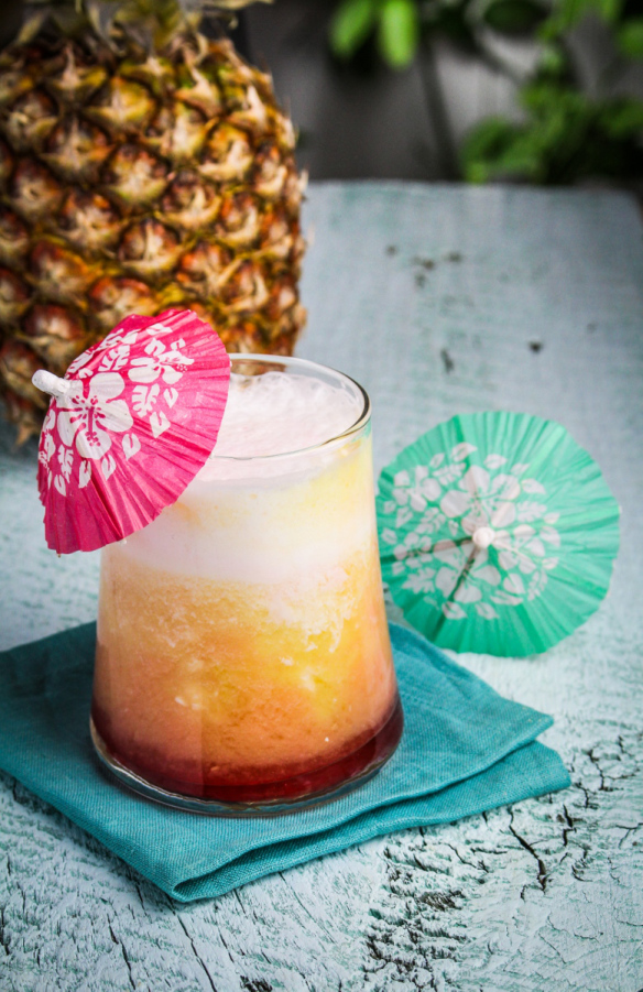 USVI Travelogue // Piña Sunrise Cocktail