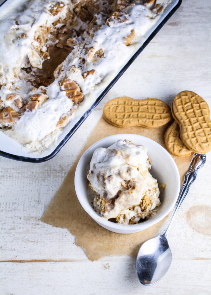 Book Club: Ample Hills Creamery // Peanut Butter and Fluff Ice Cream