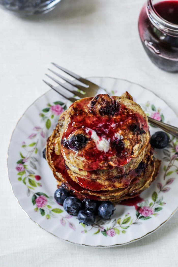 Book Club: Vegetarian Everyday // Quinoa, Cauliflower &amp; Ramp Cakes, Flour-Free Banana &amp; Coconut Pancakes