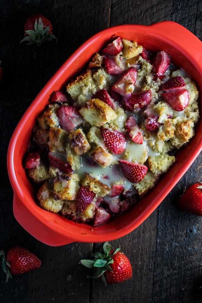 CW Color Bakeware Giveaway // Strawberry-Bourbon Bread Pudding with White Chocolate Sauce