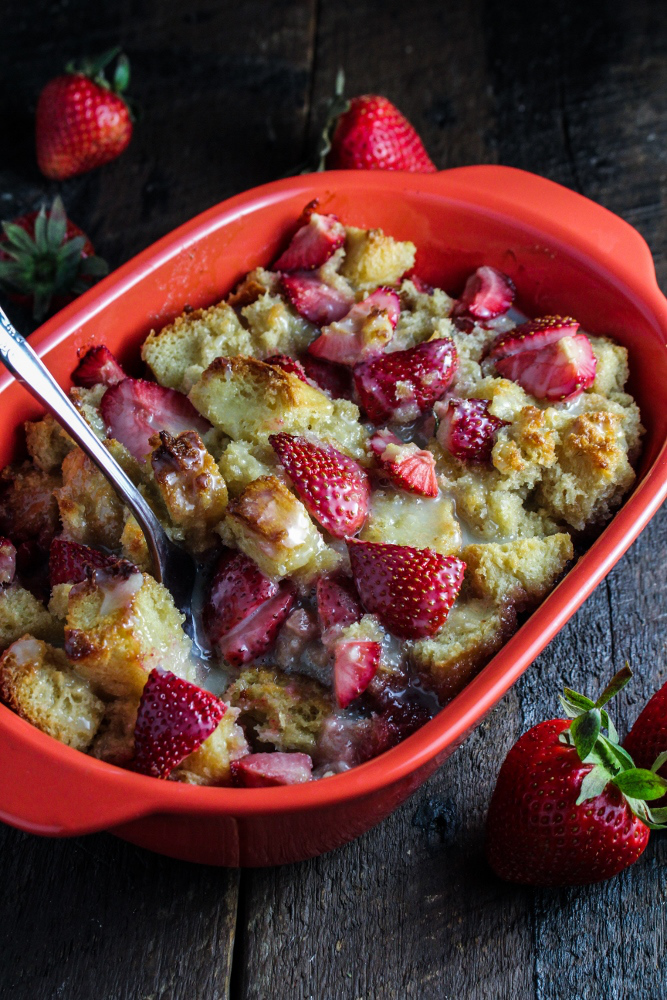 CW Color Bakeware Giveaway // Strawberry-Bourbon Bread Pudding with White Chocolate Sauce