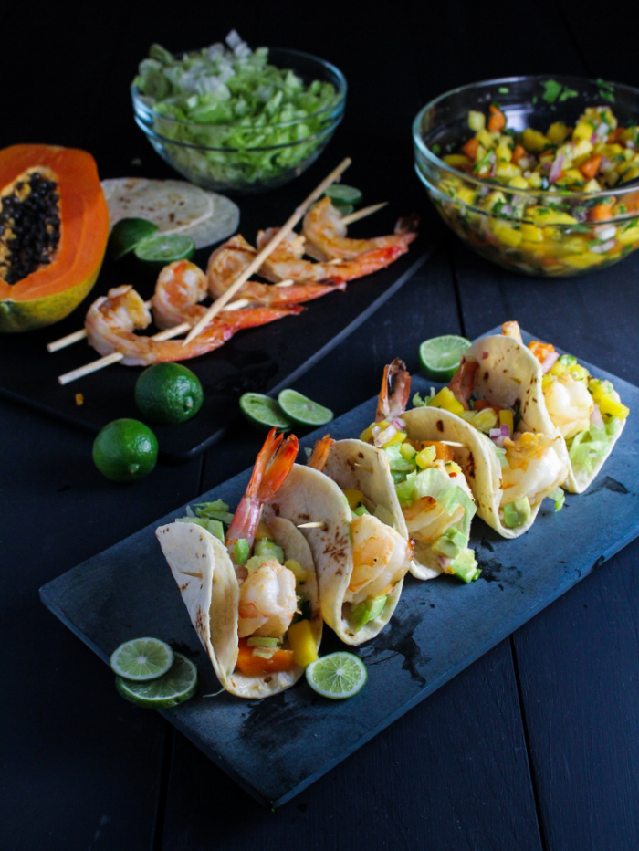 Captain&#039;s Table Superbowl // Mini Rum-Glazed Shrimp Tacos with Boozy Tropical Salsa