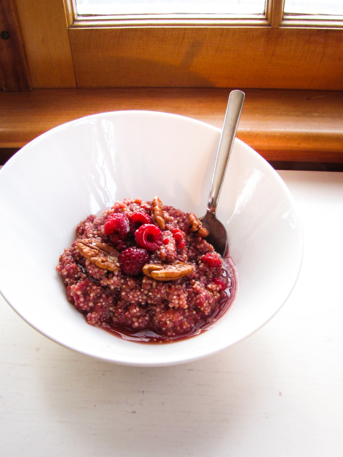Cleanse Breakfasts: Raspberry-Maple Quinoa, Broccoli &amp; Mushroom Scramble