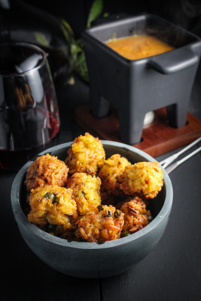 Date Night with Uncommon Goods // Curried Tomato-Gruyere Fondue with Indian-Spiced Arancini