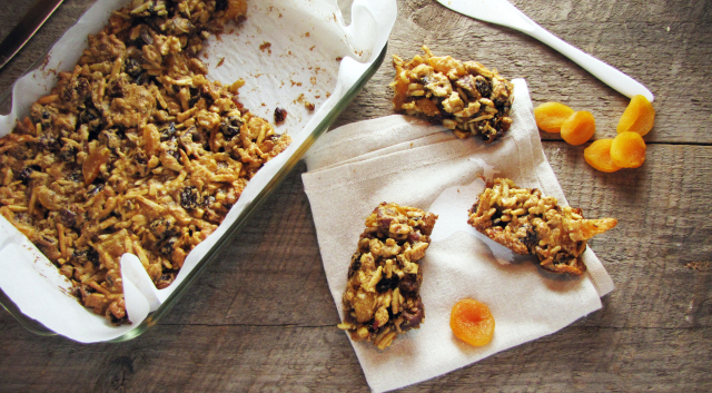 Greatist Collaboration: Fruit and Nut Bars