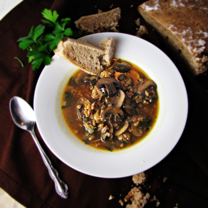 Greatist Collaboration: Mushroom and Farro Soup