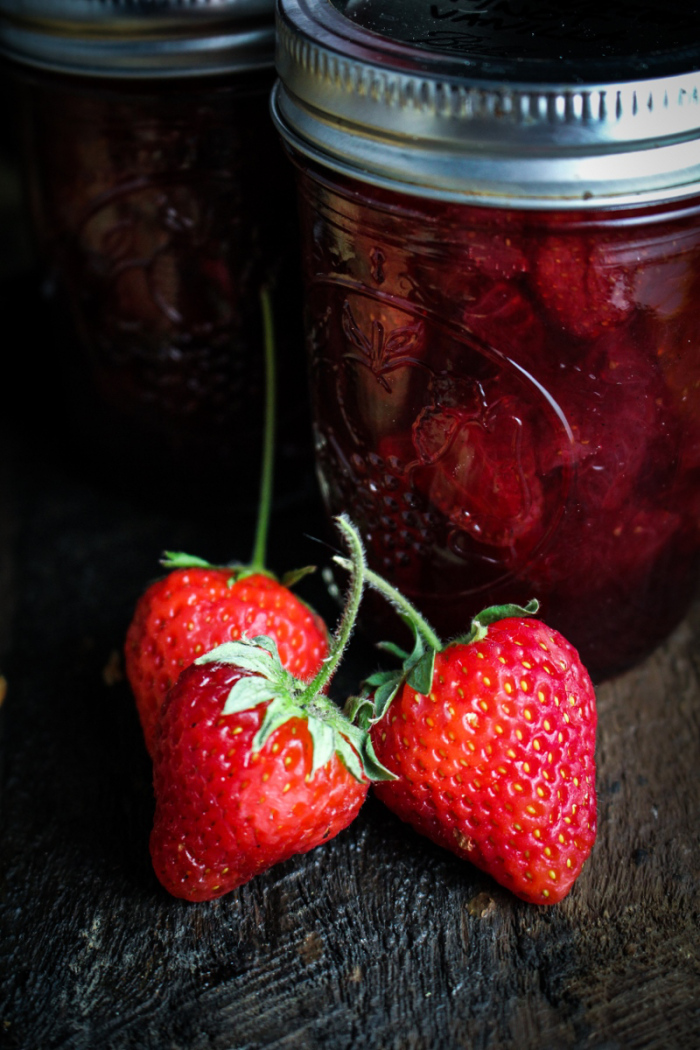 Ingredient of the Week: Strawberries // Black Pepper Buttermilk Biscuits with Strawberry Pinot Noir Jam