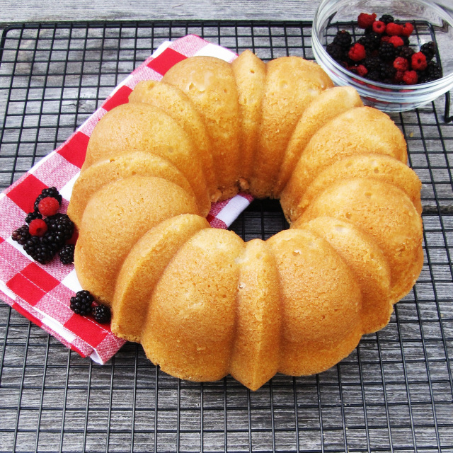 Lemon Pound Cake