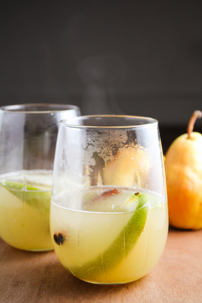 Mulled Pear Sangria