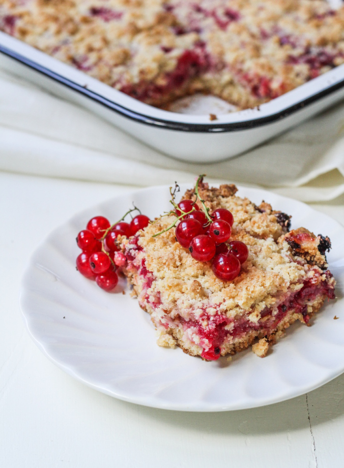 Red Currant Crumb Bars