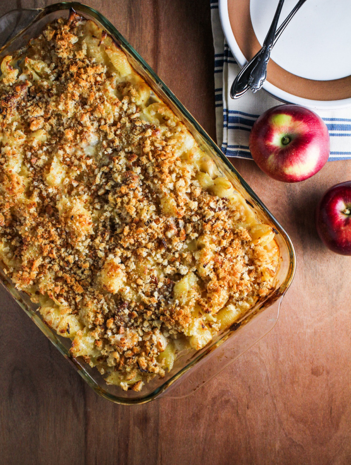 Sausage, Apple, and Cheddar Mac&#039;N&#039;Cheese