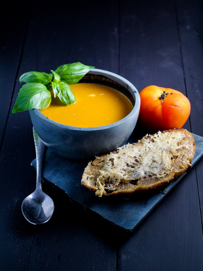Spicy Fresh Tomato-Basil Soup with Caraway-Cheese Toasts
