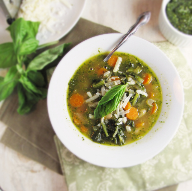 White Bean, Kale, and Pesto Soup