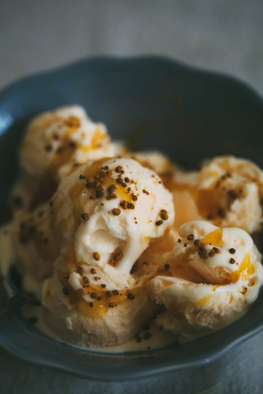 Bee Pollen and Manuka Honey Ice-Cream