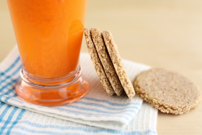 Grapefruit Carrot Sorbet and Gingersnap Cookies