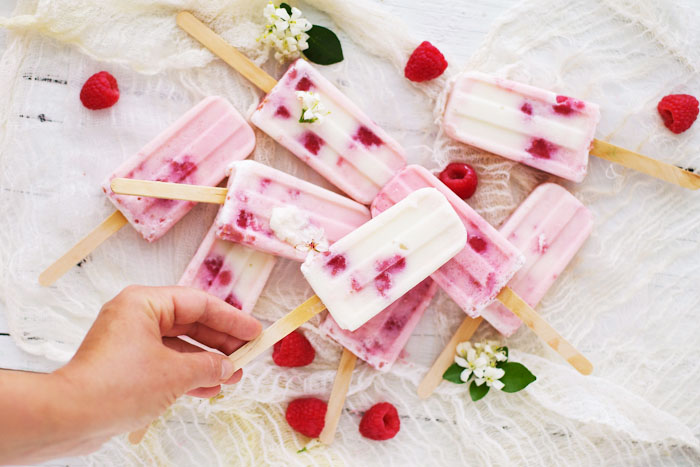 Homemade Yogurt and Frozen Yogurt Lemongrass Raspberry Pops