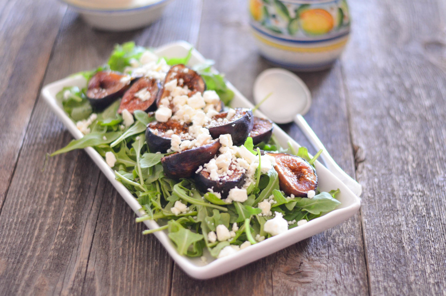Roasted Fig and Arugula Salad with Crumbled Goat Cheese