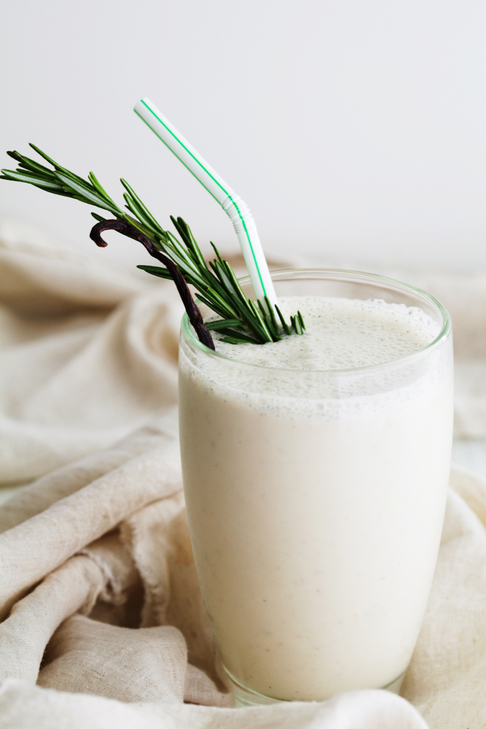 Rosemary Hot White Chocolate, Milkshake and a Giveaway