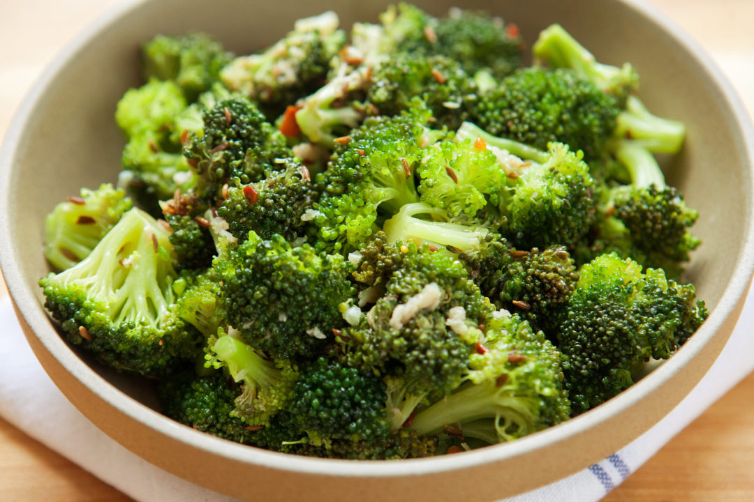 Broccoli Salad With Garlic and Sesame