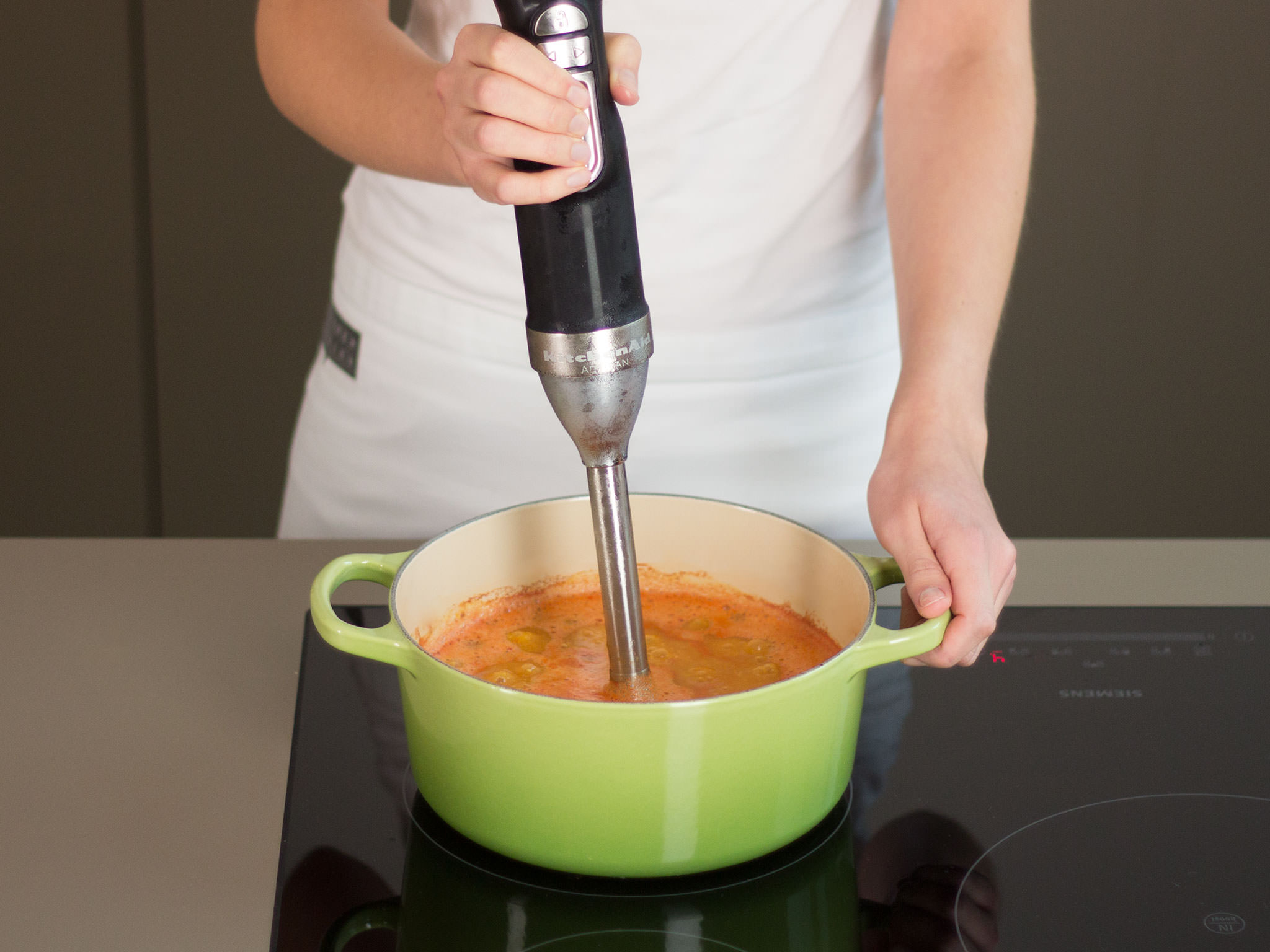 Hot chickpea soup