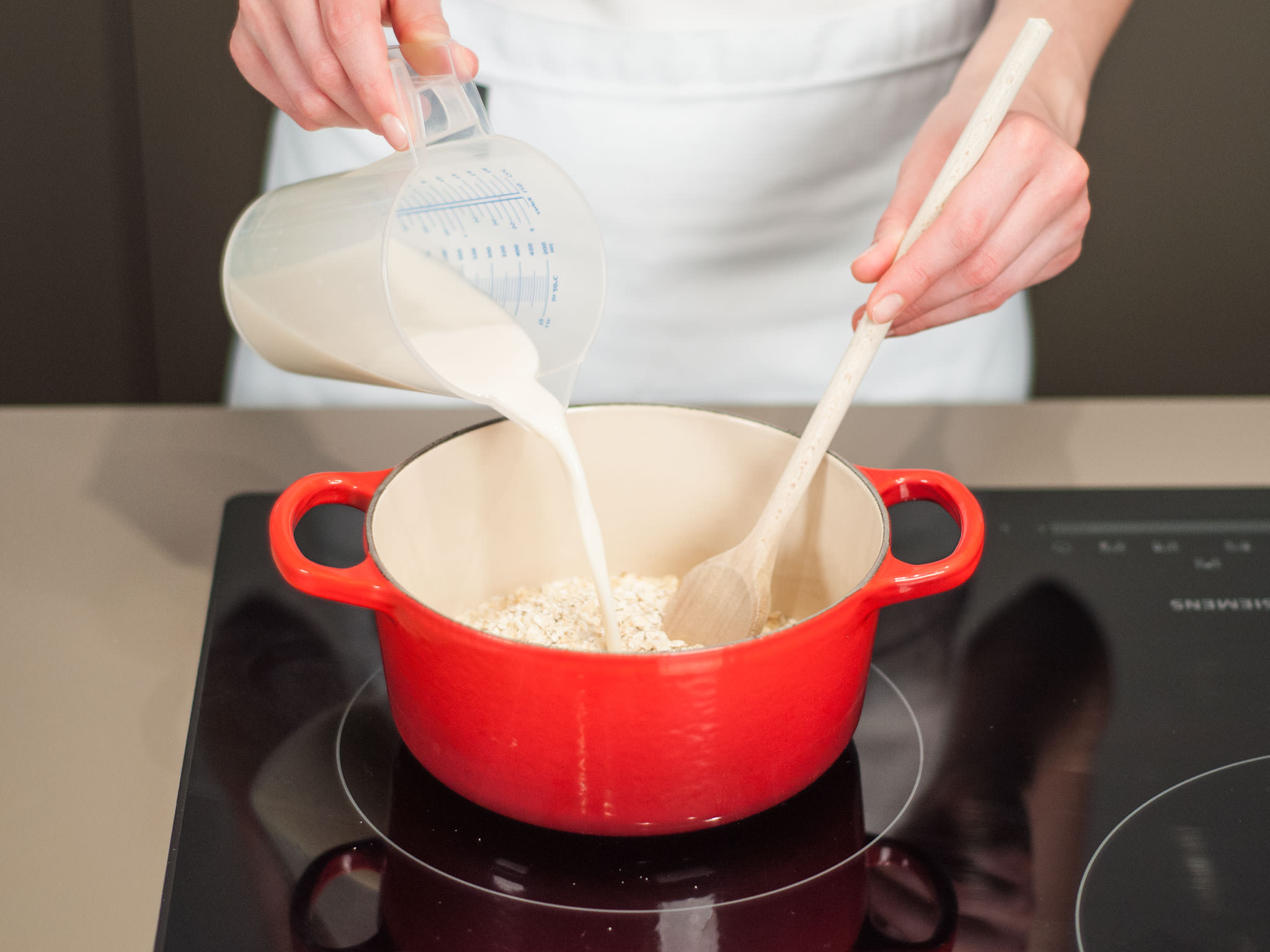 Quick almond porridge