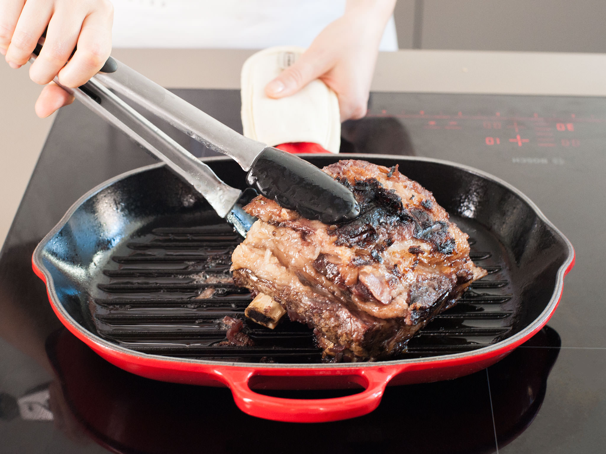 Grilled beef short ribs