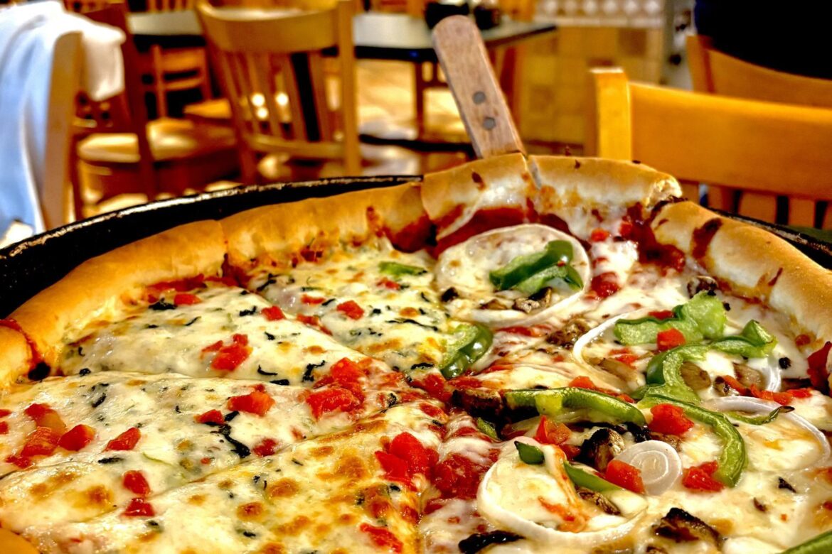 A DC-area pizzeria is set to serve its last slice after 50 years in business – WTOP News A DC-area pizzeria is set to serve its last slice after 50 years in business – WTOP News