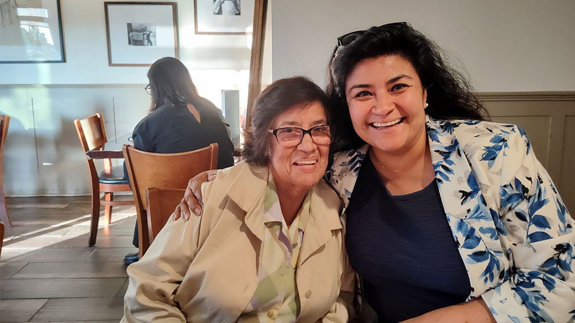 Mom loses both legs after alleged impaired driver slams into lunch table Mom loses both legs after alleged impaired driver slams into lunch table