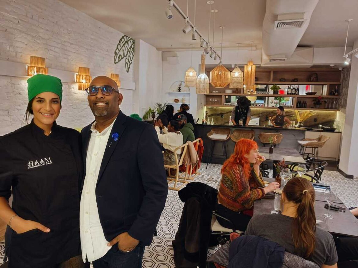 ‘I’m excited to tell a story’: Dominican-Trinidadian vegan restaurant, Haam, opens in Williamsburg • Brooklyn Paper ‘I’m excited to tell a story’: Dominican-Trinidadian vegan restaurant, Haam, opens in Williamsburg • Brooklyn Paper