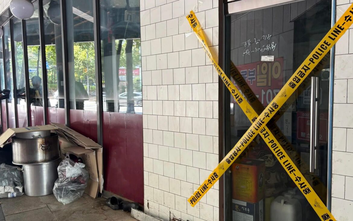 Restaurant named after Xi Jinping ‘ransacked by Chinese men’ Apple App Store
