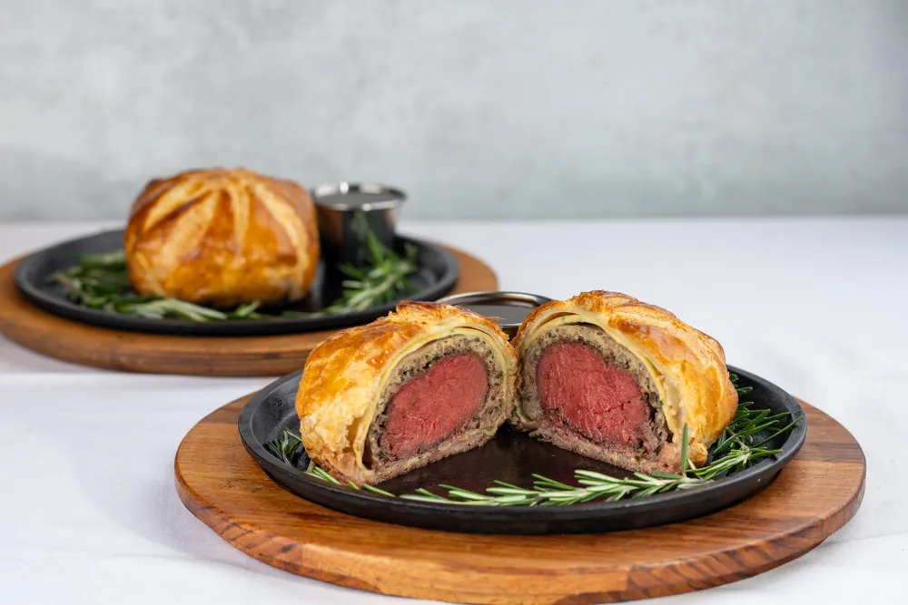 Perry's Steakhouse & Grille Beef Wellington