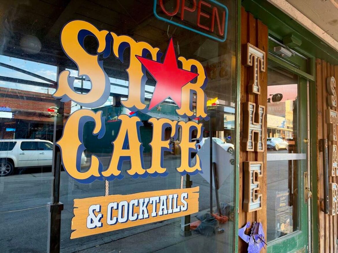A landmark Fort Worth Stockyards restaurant open since the 1930s has closed