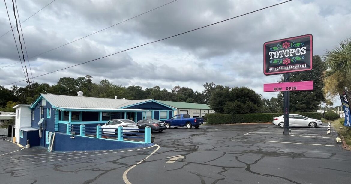 New Mexican restaurant on Aiken's Southside has festive vibe
