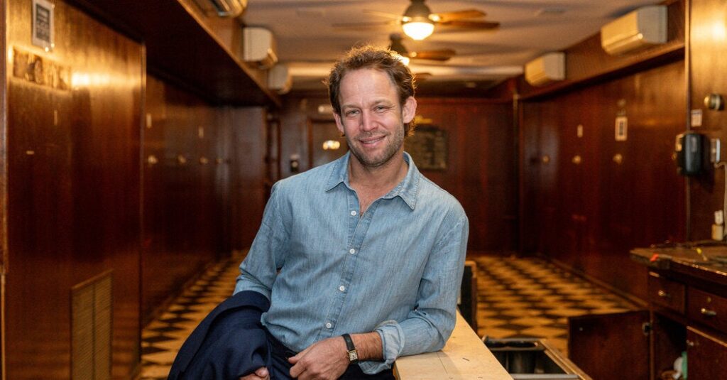 Donohue’s, an Old New York Saloon, Gets a New Operator