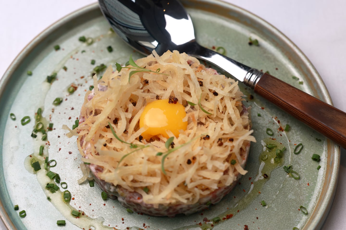 Beef tartare at LPM.