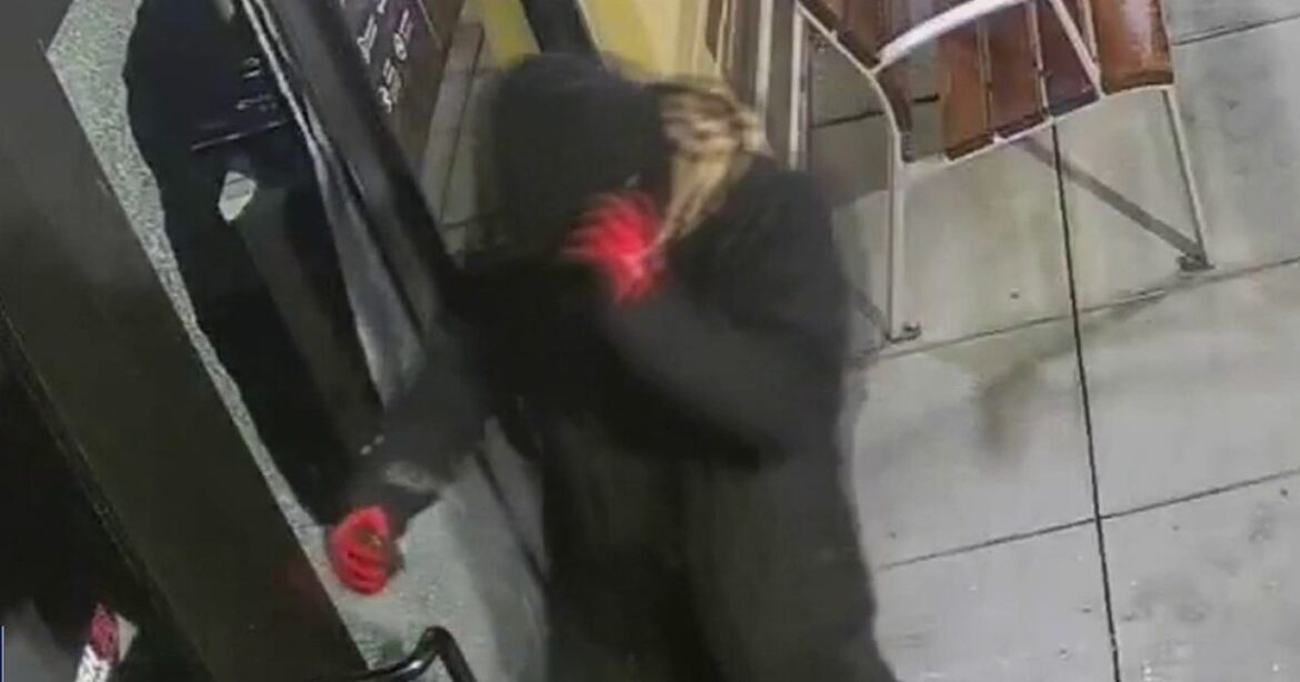 Pleasanton police probe rash of restaurant break-ins Pleasanton police probe rash of restaurant break-ins