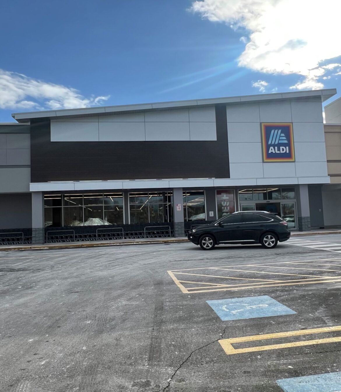 Aldi plans East Windsor CT store opening next month
