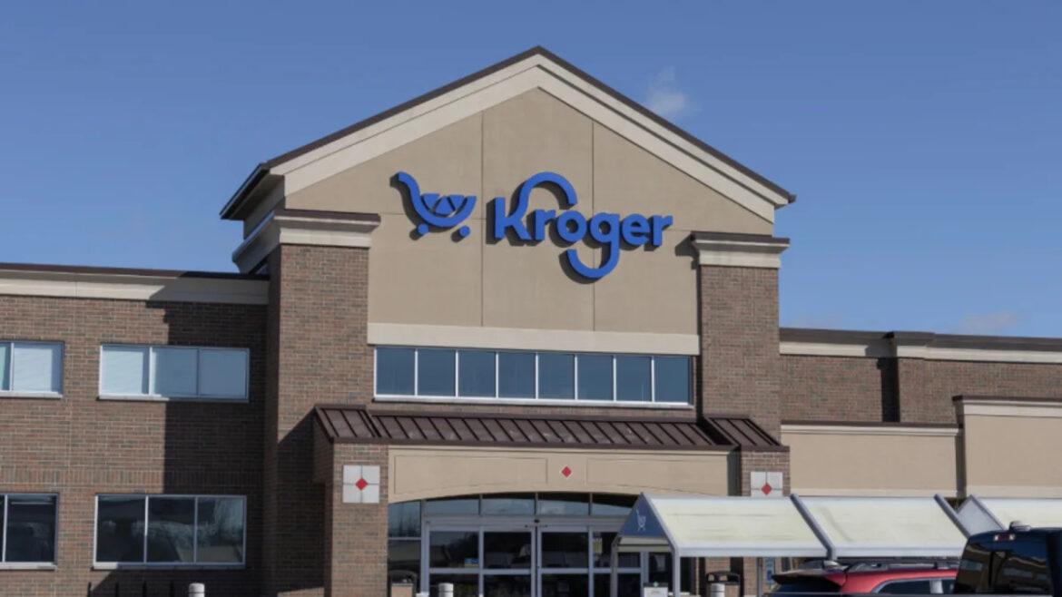 Ohio-based Kroger to purchase Giant Eagle for $1.65 billion Ohio-based Kroger to purchase Giant Eagle for $1.65 billion