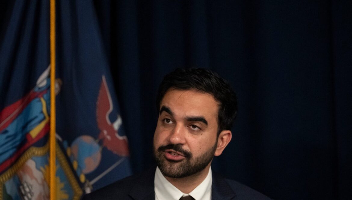 NYC immigrant-led coalition challenges Mamdani's grocery stores