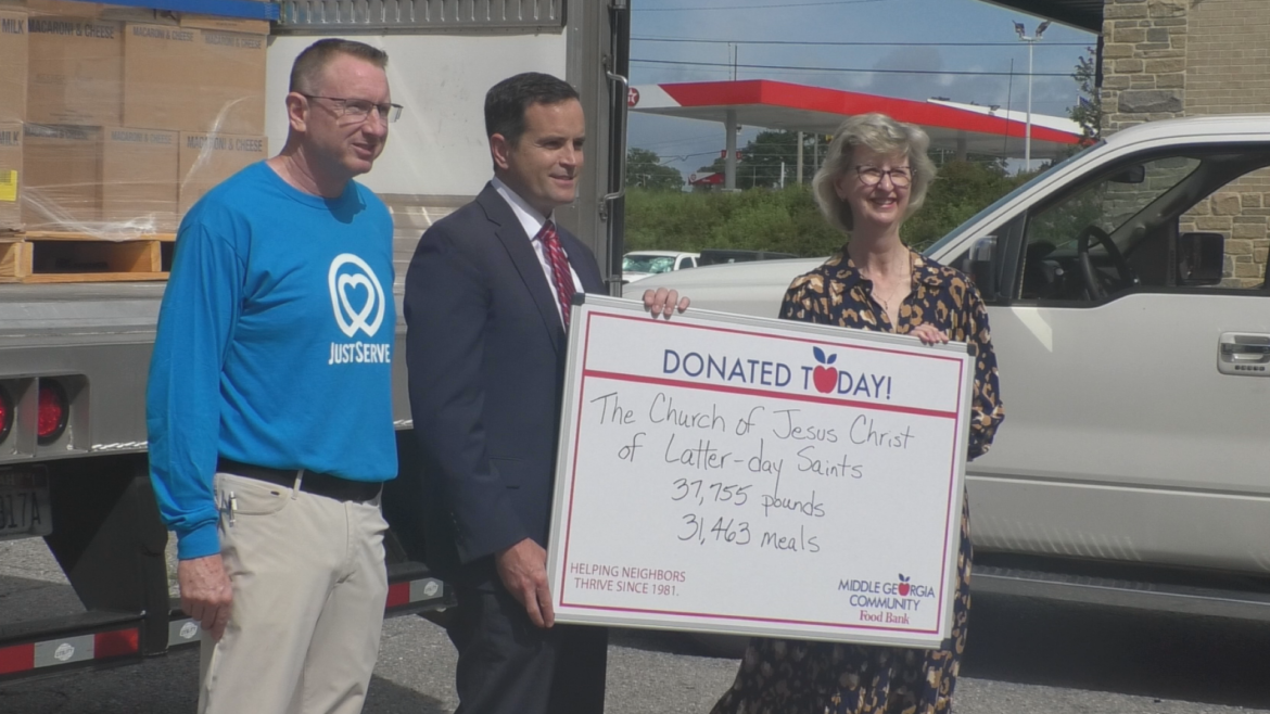 Church donation brings 40,000 pounds of food to Middle Georgia Community Food Bank – 41NBC News Church donation brings 40,000 pounds of food to Middle Georgia Community Food Bank - 41NBC News