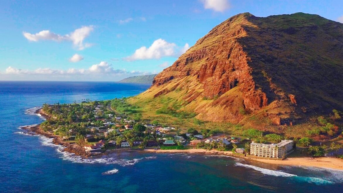 Jason Momoa reveals his favorite beaches, places, and foods in Hawaii Jason Momoa reveals his favorite beaches, places, and foods in Hawaii