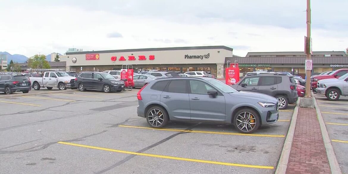 ‘A crazy turn of events:’ Grocery security guard recovering after getting shot on the job