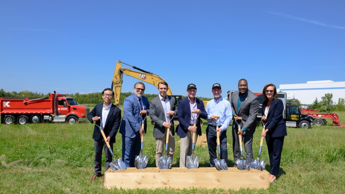 Saval Foods to move its food distribution operations to Columbia Saval Foods to move its food distribution operations to Columbia