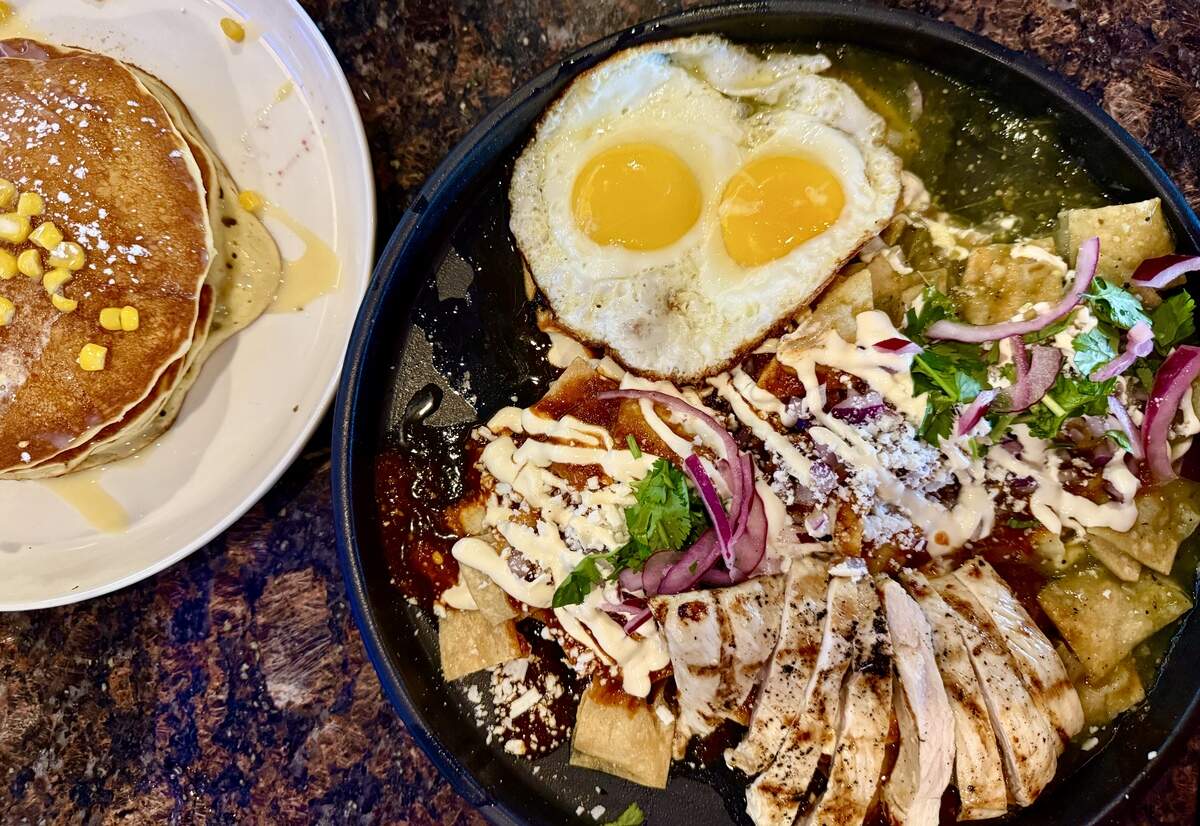 Casa de los Chilaquiles replaced the original full-service Antojos Mexican Grill at 5502 Orchard St. W. in University Place in 2025. It joind the El Rinconsito family of restaurants.