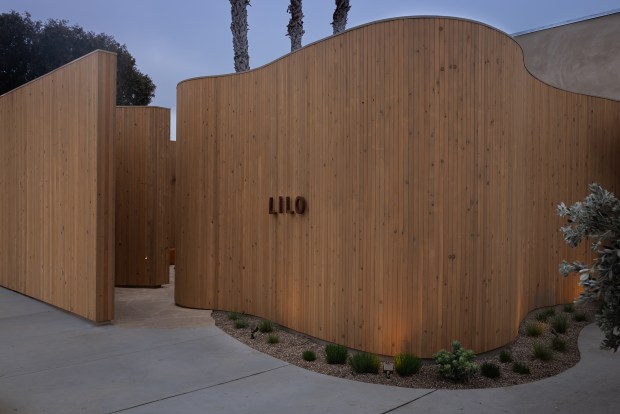 Twelve-foot walls surround the entrance to Michelin-starred Lilo restaurant in Carlsbad. (Elodie Bost)