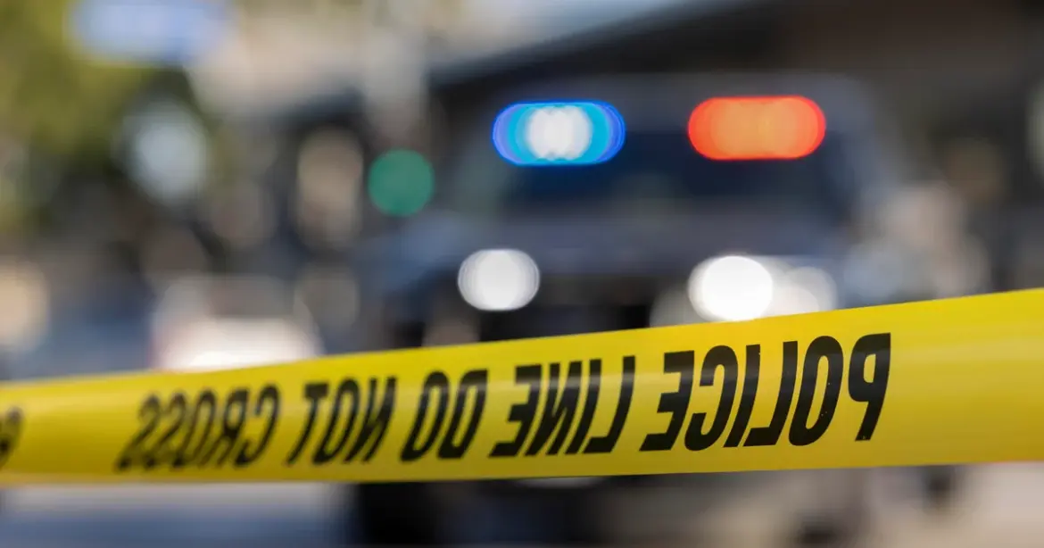 Man attacked with sharp object during family dispute at Baltimore grocery store Man attacked with sharp object during family dispute at Baltimore grocery store
