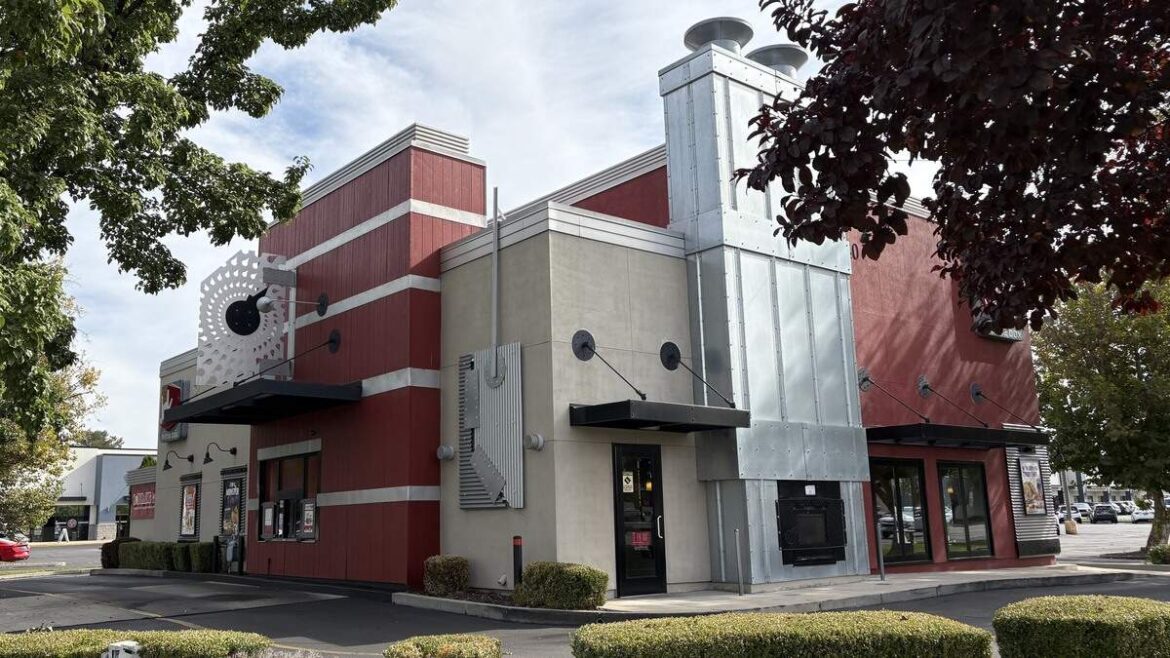 Boise’s Jack-in-the-Box may be replaced by Mo’ Bettahs