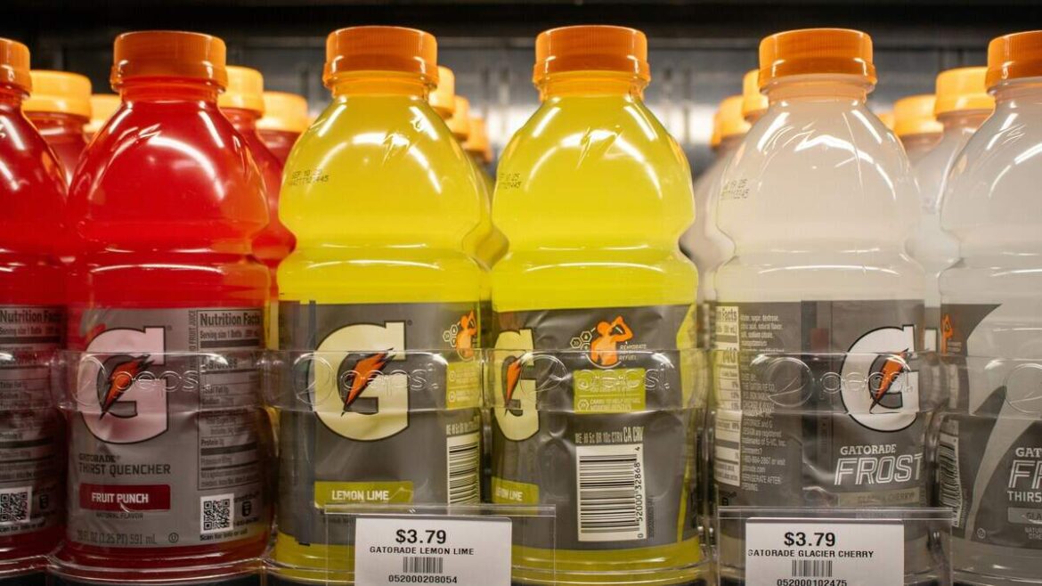 Gatorade recall hits Wisconsin, 36 other states over undeclared food dyes