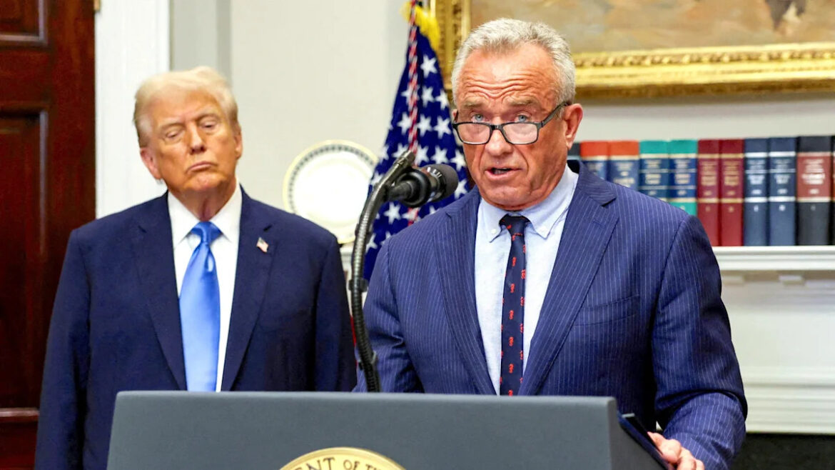 Poll Finds Record Low Trust in U.S. Food Safety Under RFK Jr.’s HHS