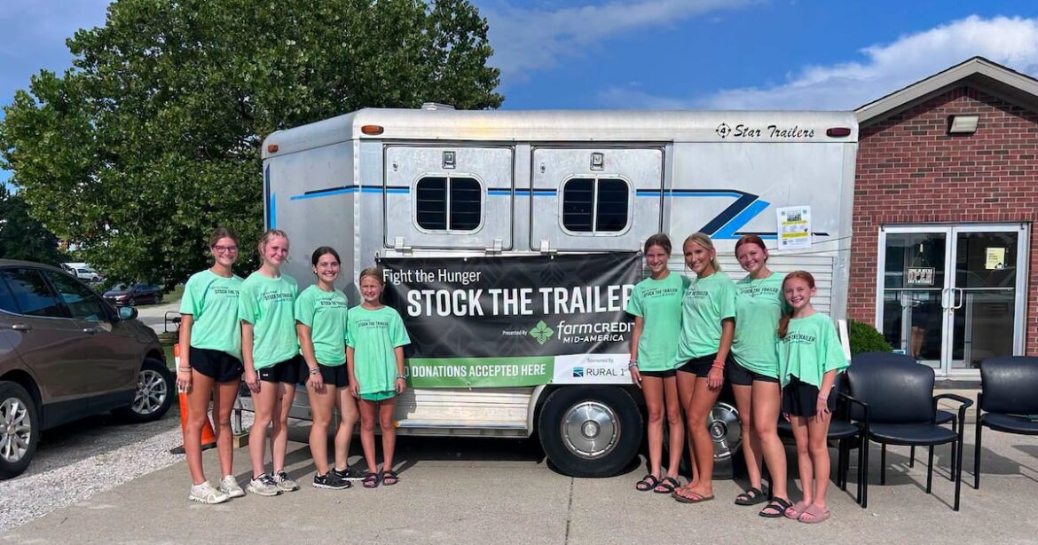 4-H’ers collect food for food banks – AgriNews